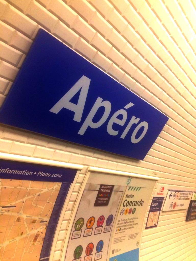 Photo d'un nom de station de métro changé pour le 1er avril